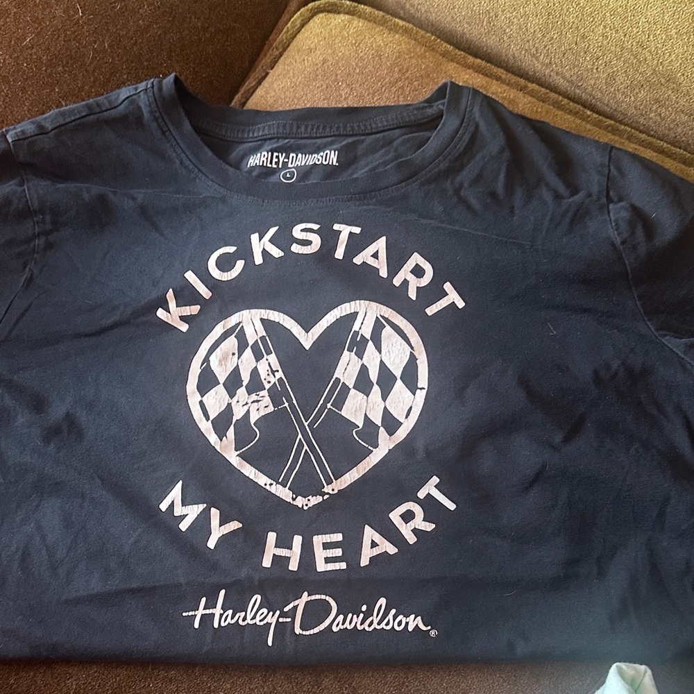 Harley-Davidson Black Tee with Pink Heart & Checkered Flags Graphic